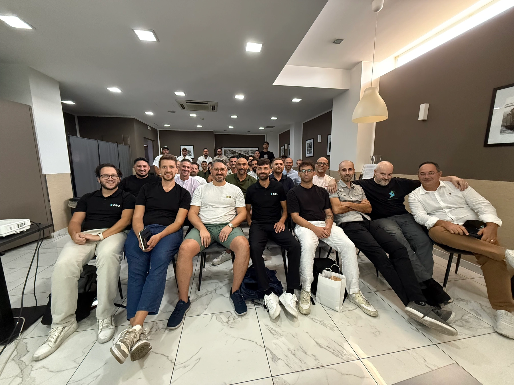 Foto di gruppo dei partecipanti al GSO Meet di Napoli